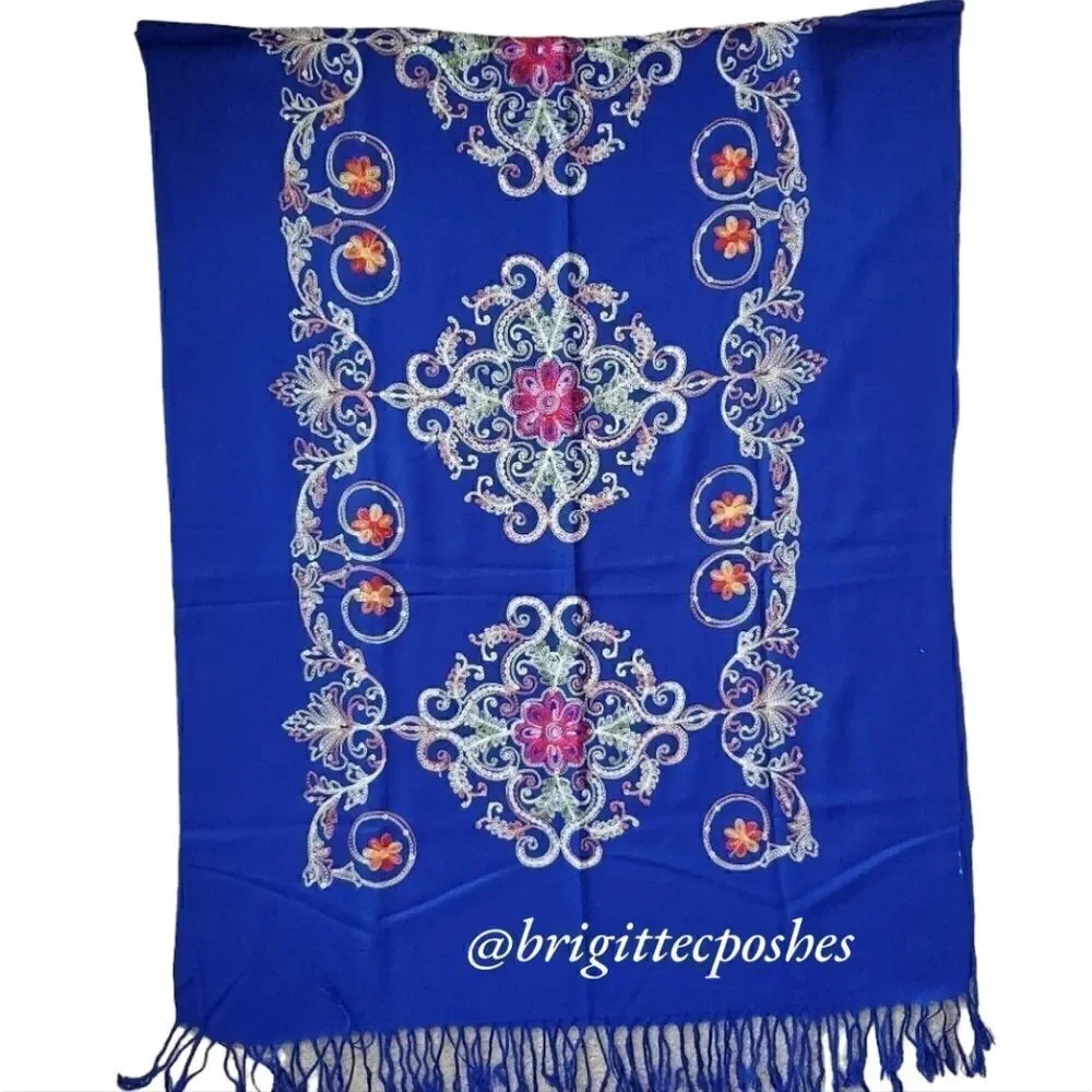 CHALINA Blue Embroidered Shawl